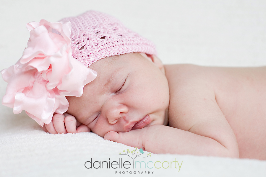 Newborn baby girl :: Baton Rouge Louisiana baby photographer